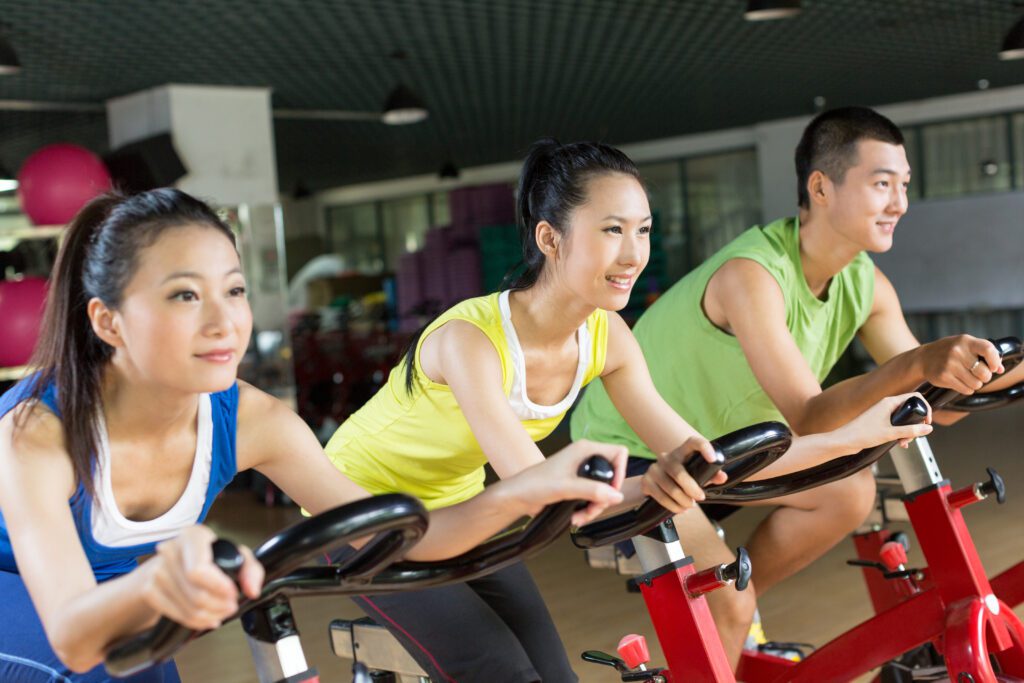 mastering-proper-form-in-your-spinning-class-indoor-cycling-tips
